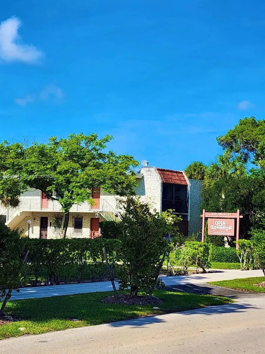 8701 SW 141st St #H6, Palmetto Bay, FL 33176 - #1