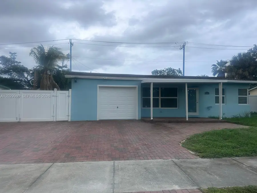 2510 NE 9th Ave, Pompano Beach, FL 33064 - #2