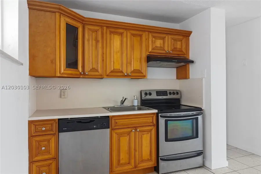1750 James Ave #9C, Miami Beach, FL 33139 - #3