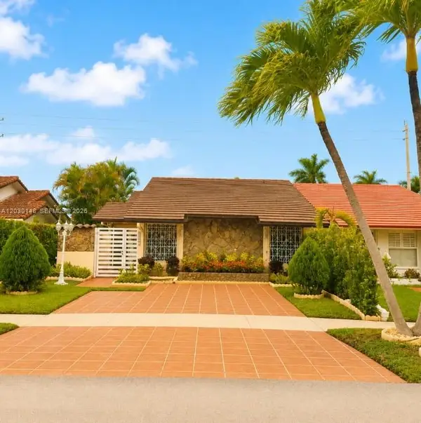 9013 SW 8th Ter, Miami, FL 33174