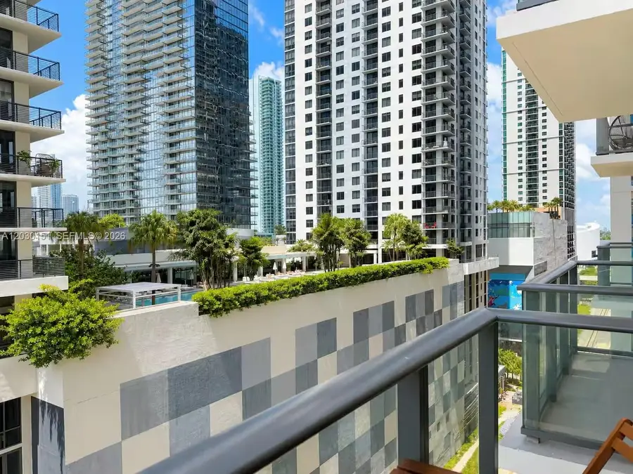 11 NE 6th St #1212, Miami, FL 33132 - #2