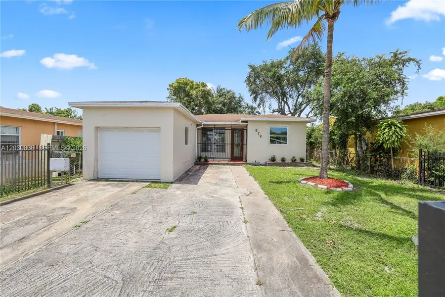 579 NW 119th St, Miami, FL 33168 - #2