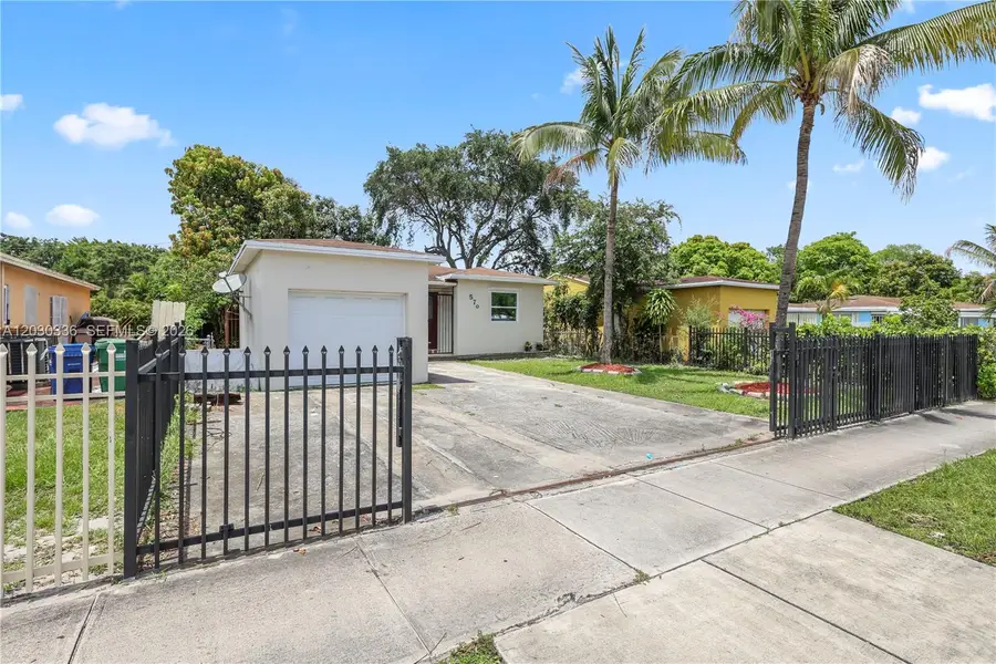 579 NW 119th St, Miami, FL 33168 - #3