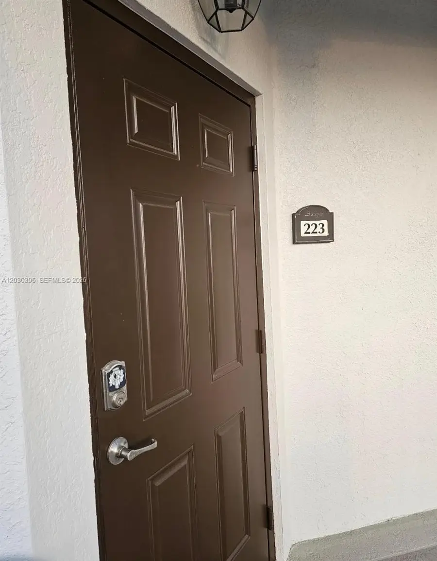 10620 NW 88th St #223, Doral, FL 33178 - #2