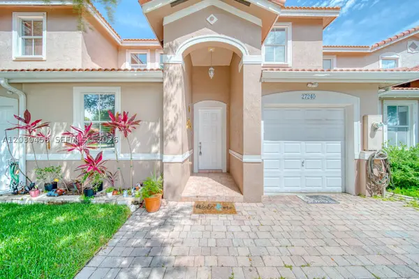 27240 SW 138th Path, Homestead, FL 33032