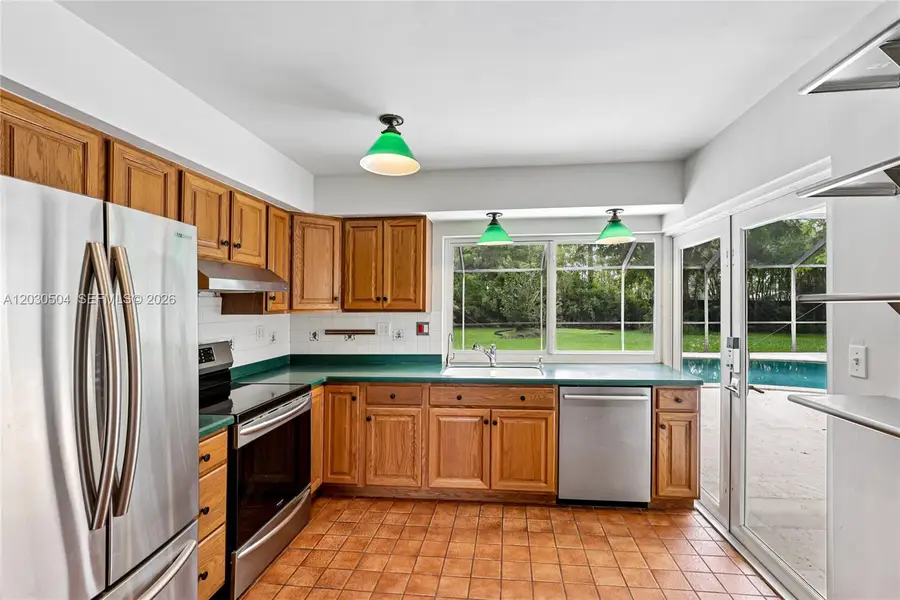14851 SW 69th Ct, Palmetto Bay, FL 33158 - #2