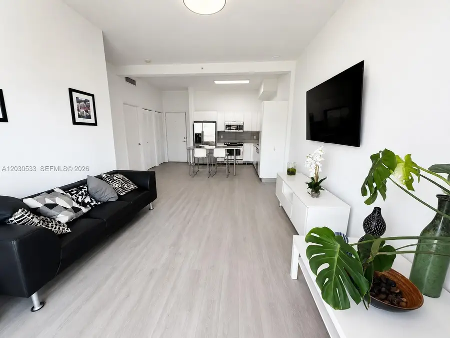 234 NE 3rd St #905, Miami, FL 33132 - #2