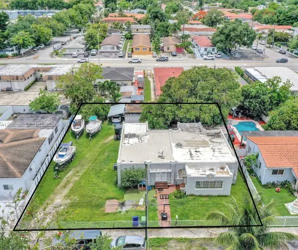 3078 NW Flagler Ter, Miami, FL 33125