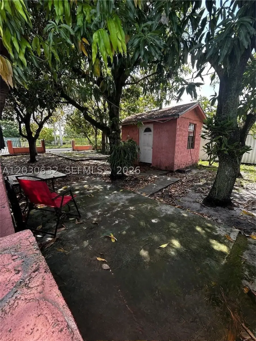 890 E 28th St, Hialeah, FL 33013 - #3