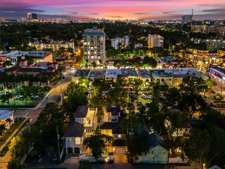 821 SE 2nd Ct, Fort Lauderdale, FL 33301 - #2