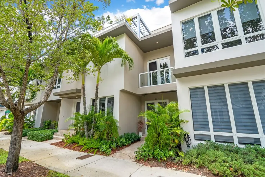 10545 NW 63rd Ter, Doral, FL 33178 - #3