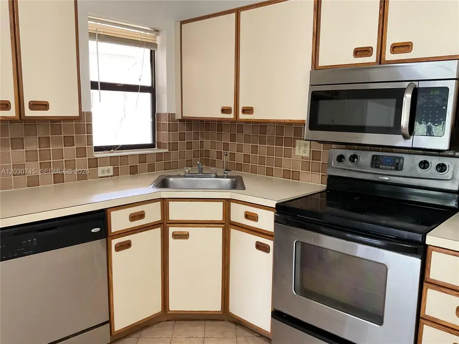2526 N Carambola Cir N #1821, Coconut Creek, FL 33066 - #3