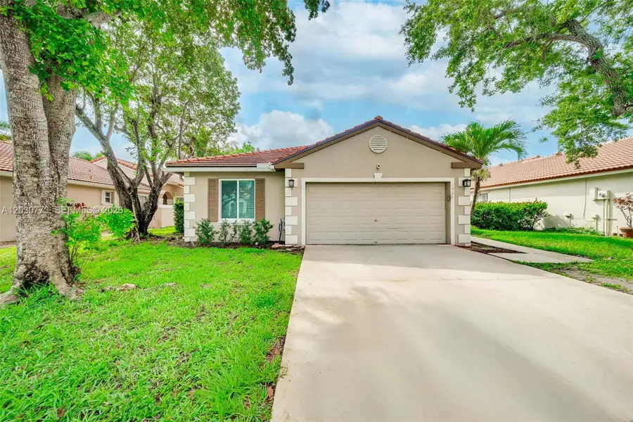 1901 NW 180th Way, Pembroke Pines, FL 33029 - #2