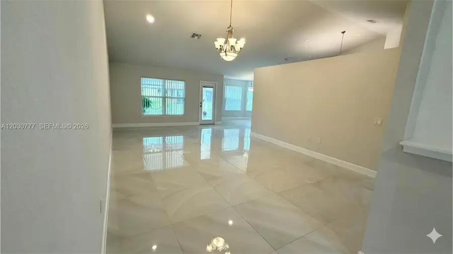 372 Rockland St, Lehigh Acres, FL 33972 - #2