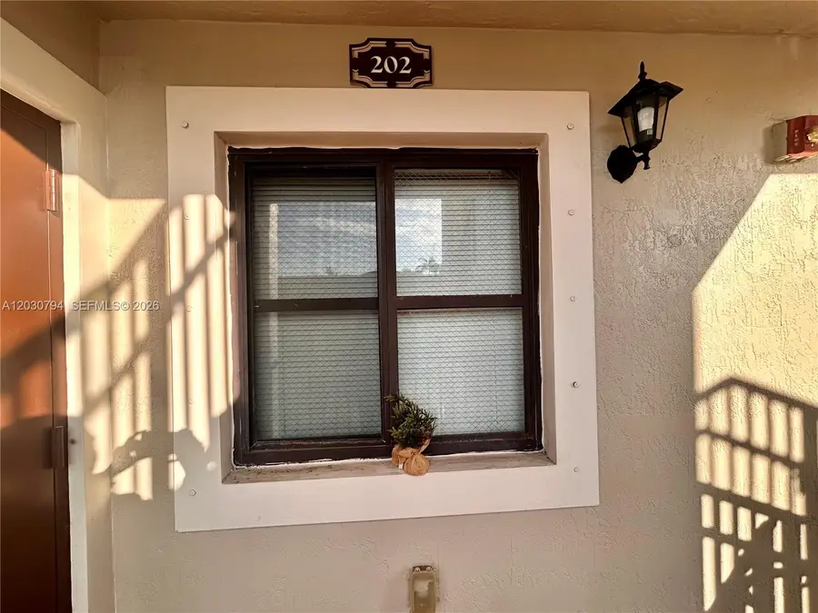 22801 SW 88th Pl #202, Cutler Bay, FL 33190 - #3