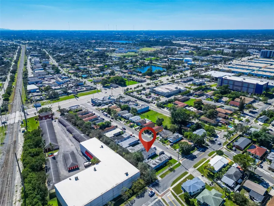 105 SW 5th Ct, Dania Beach, FL 33004 - #3