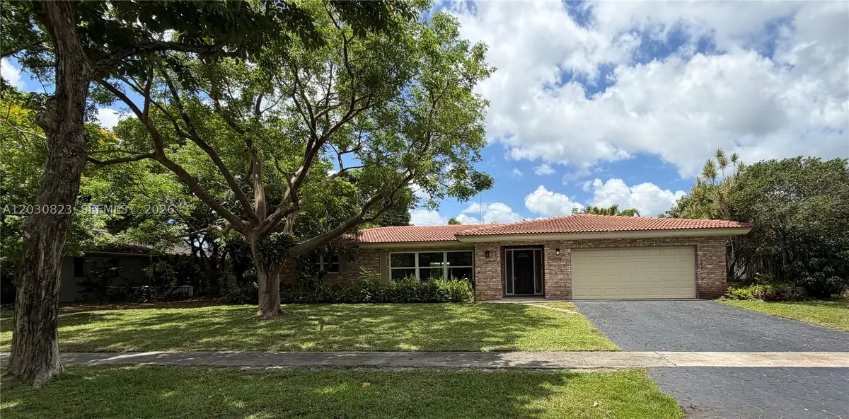 7220 NW 7th St, Plantation, FL 33317 - #1