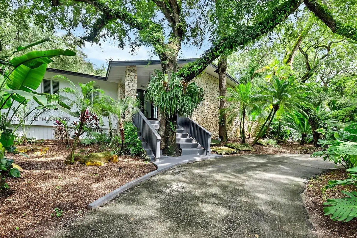 6565 SW 134th Dr, Pinecrest, FL 33156 - #1