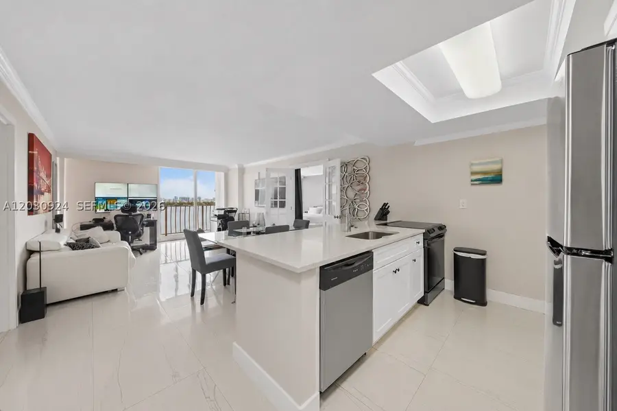 7601 E Treasure Dr #1710, North Bay Village, FL 33141 - #2