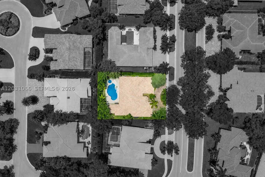 1776 W Eagle Trace Blvd W, Coral Springs, FL 33071 - #2