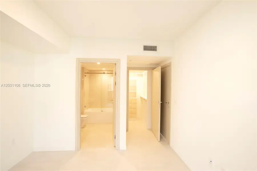 1000 Brickell Plz #4609, Miami, FL 33131 - #3