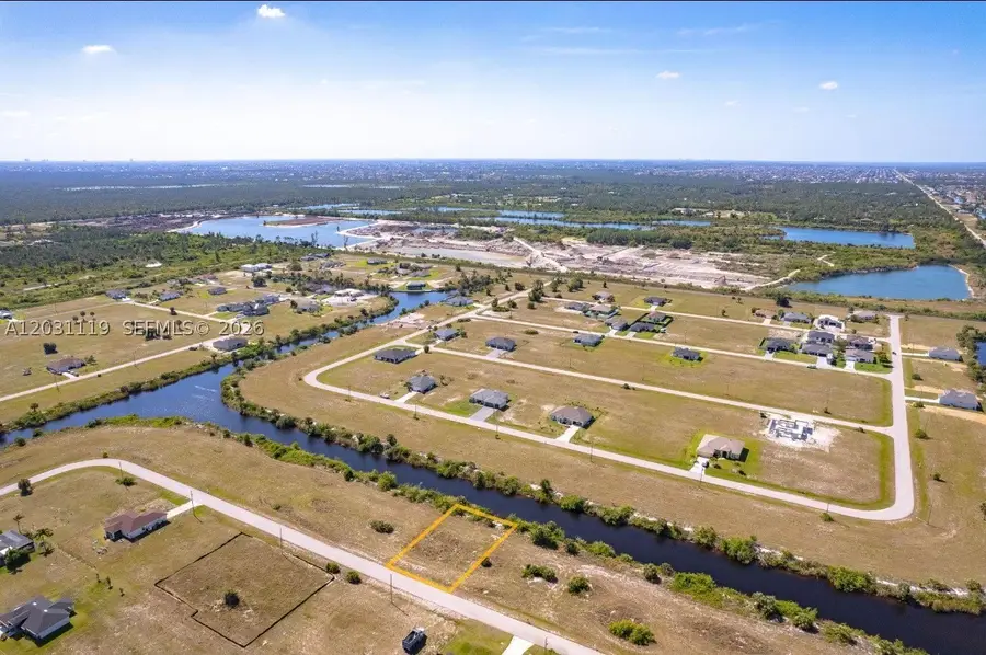 3407 NW Nw 46th Ln, Cape Coral, FL 33993 - #3