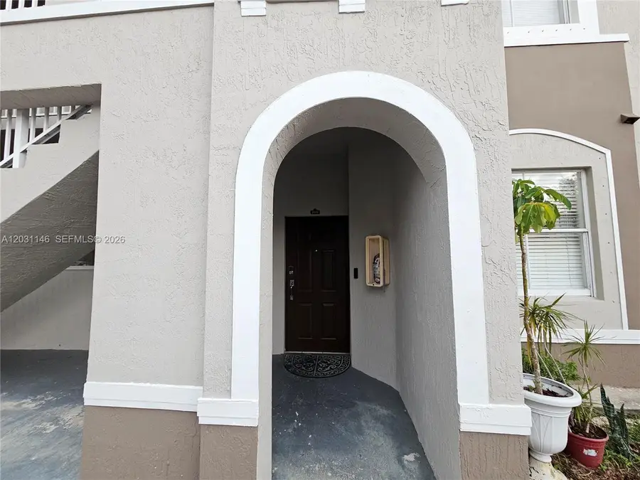 1661 SE 28th St #105, Homestead, FL 33035 - #2