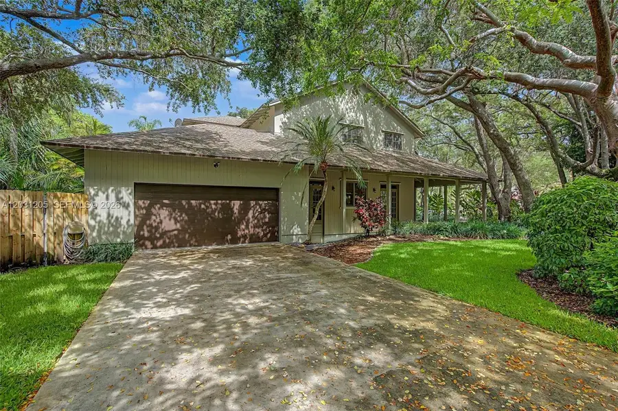 8200 SW 182nd St, Palmetto Bay, FL 33157 - #3