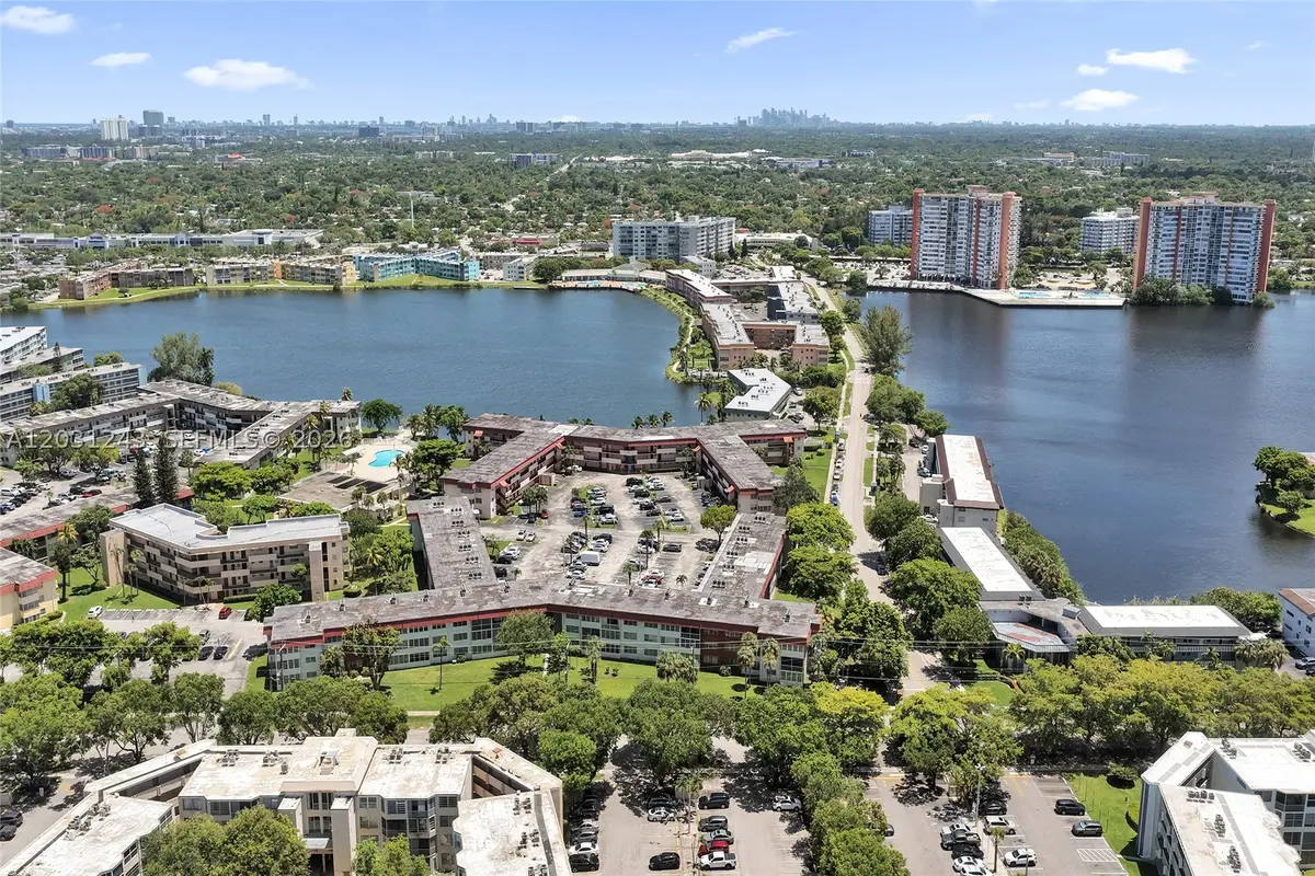 1400 NE 191st St #343, Miami, FL 33179 - #1