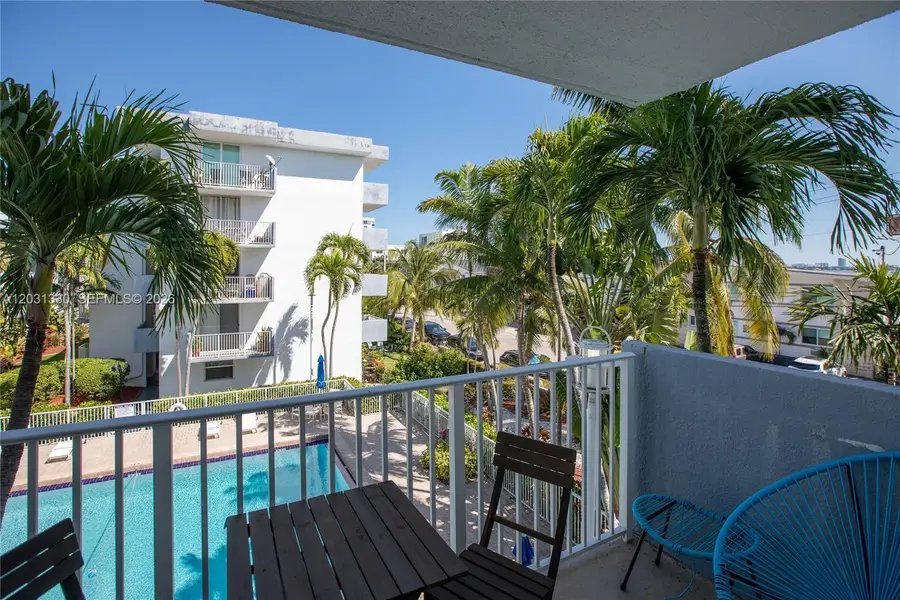 1801 S Treasure Dr #321, North Bay Village, FL 33141 - #2