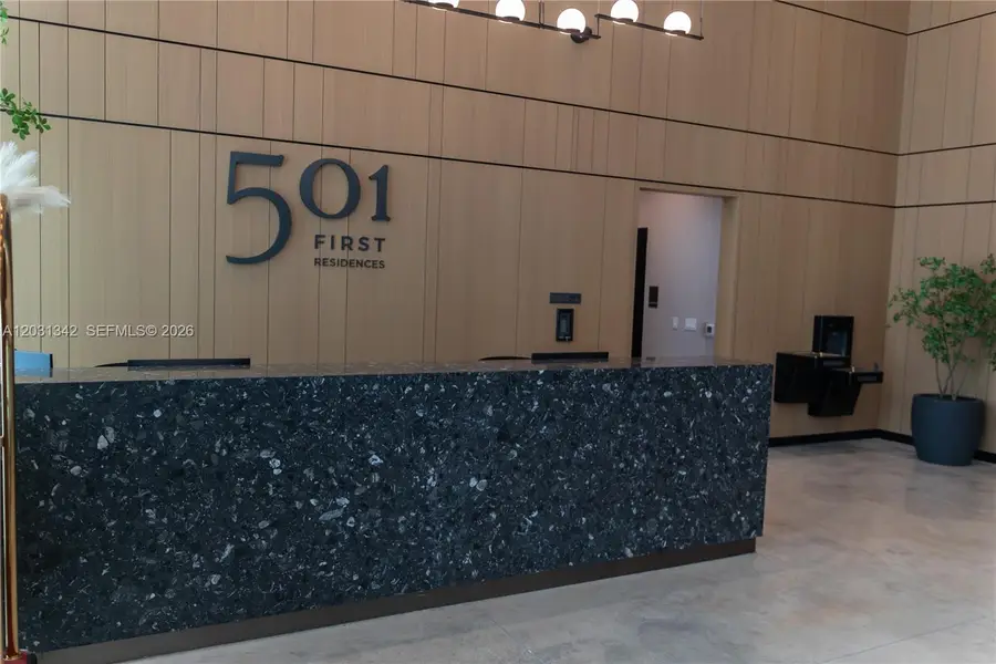 121 NE 5th St #1012A, Miami, FL 33132 - #2