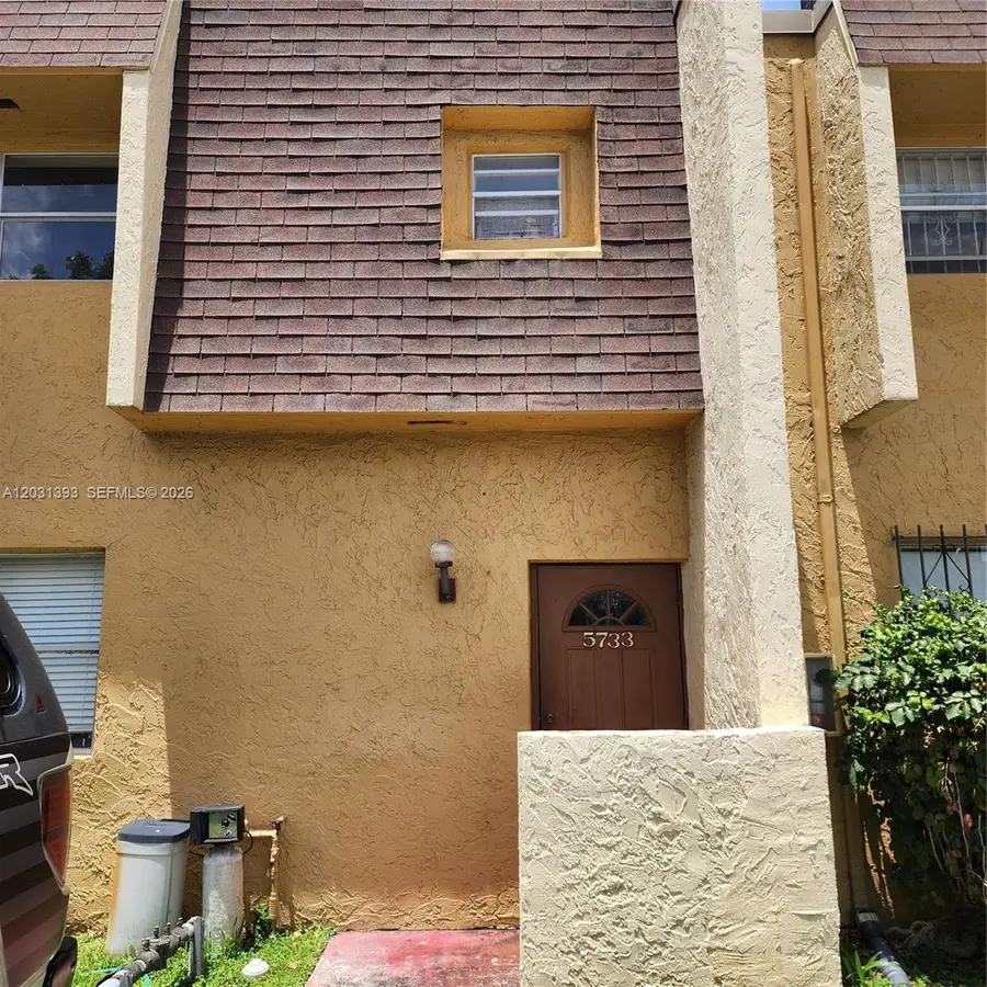 5733 Blueberry Ct, Lauderhill, FL 33313 - #3