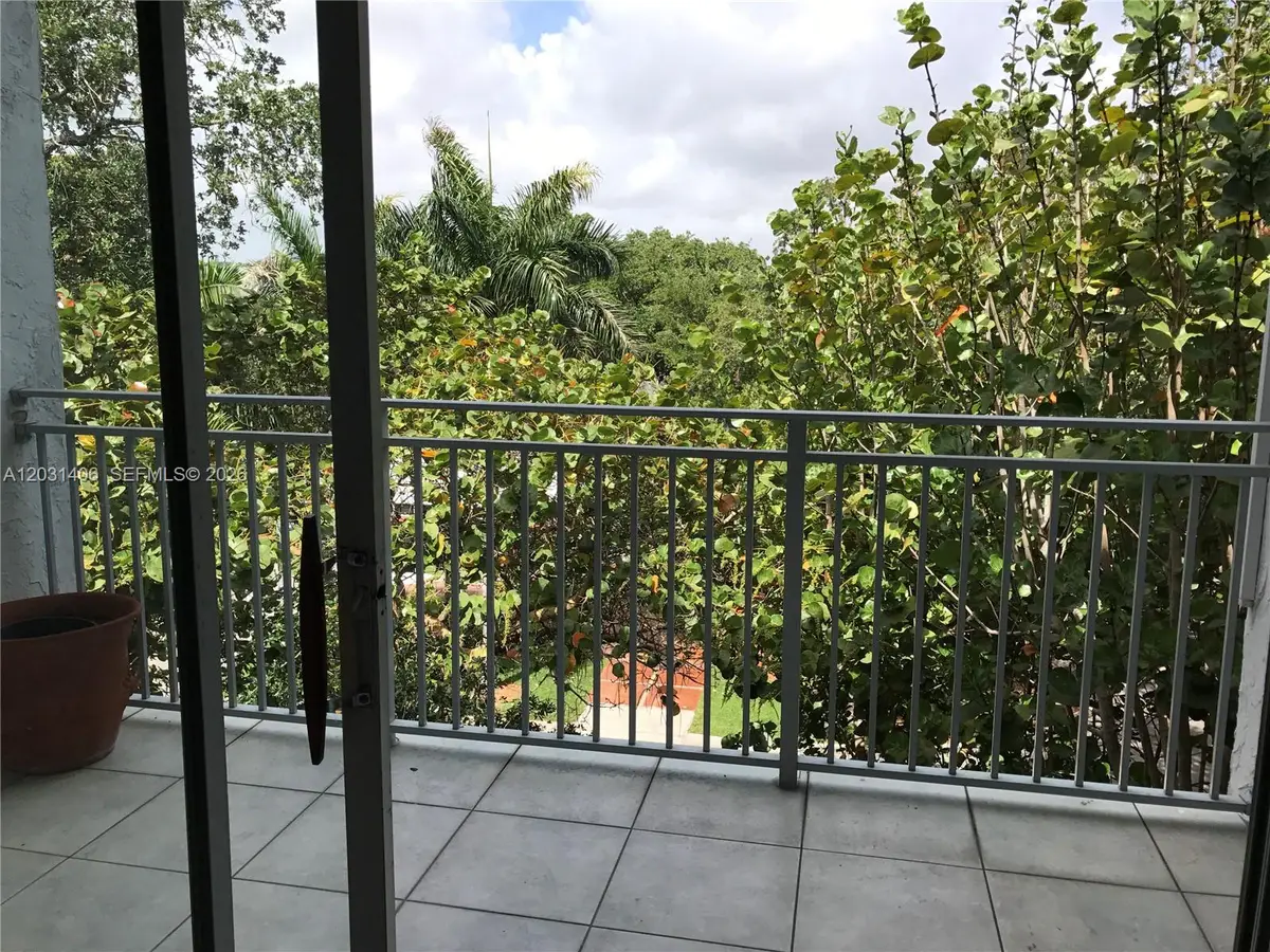 750 NE 64th St #B511, Miami, FL 33138 - #1