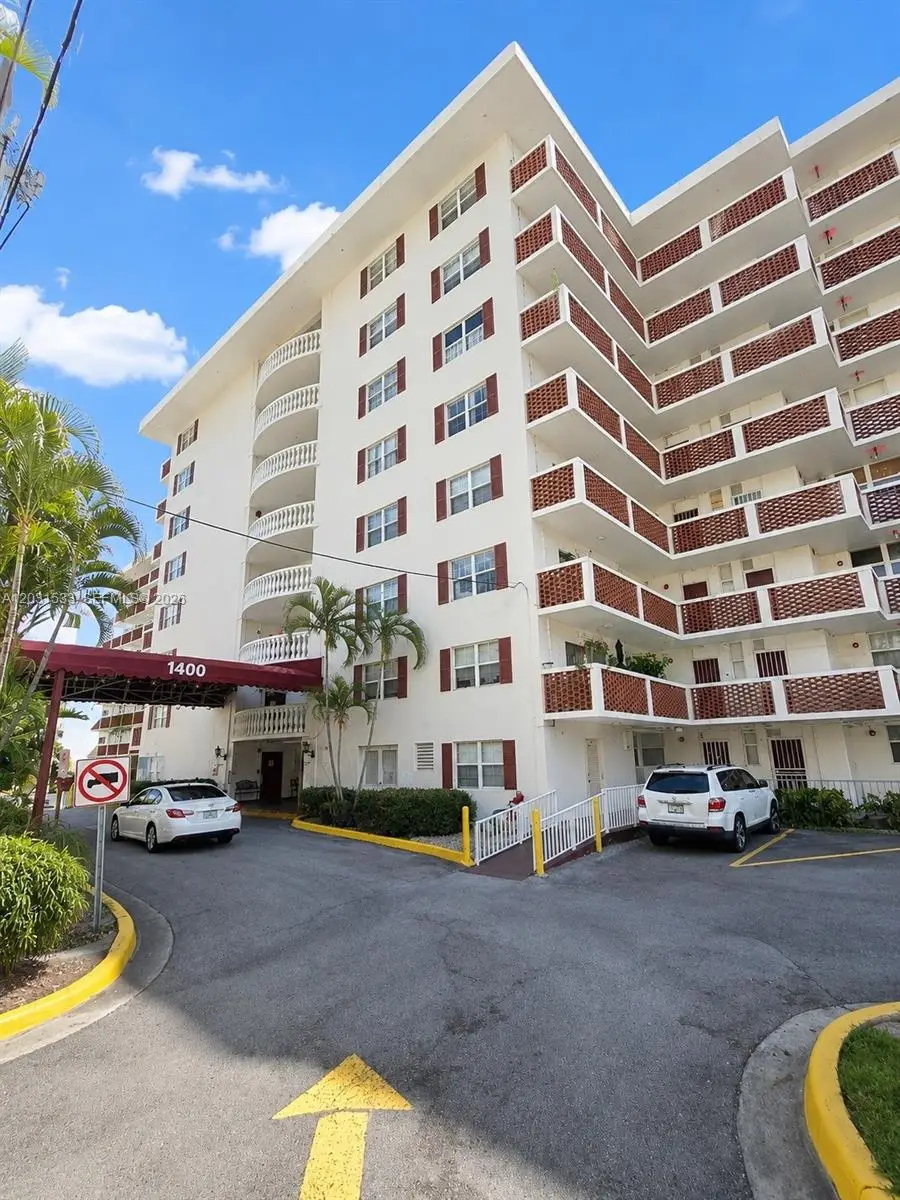 3660 NE 166th St #805, North Miami Beach, FL 33160 - #1