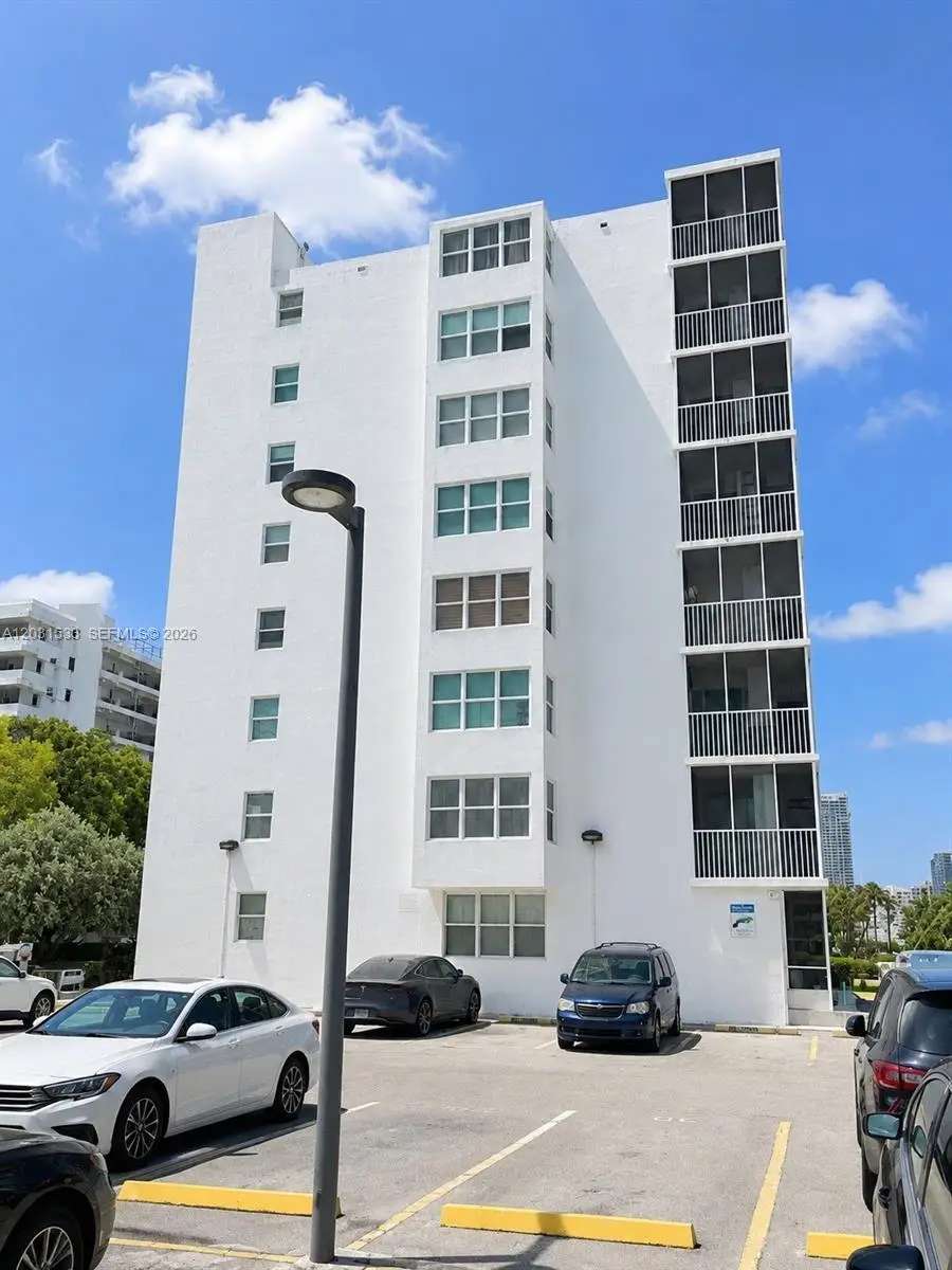 3660 NE 166th St #805, North Miami Beach, FL 33160 - #2