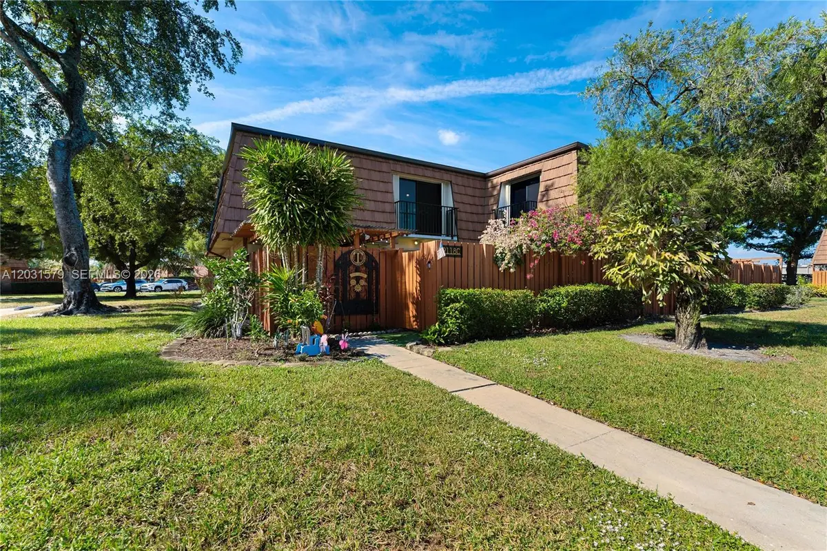 9118c 20th Ct, Davie, FL 33324 - #1