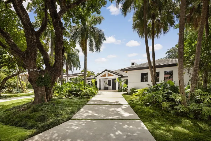 7300 Los Pinos Blvd, Coral Gables, FL 33143 - #2
