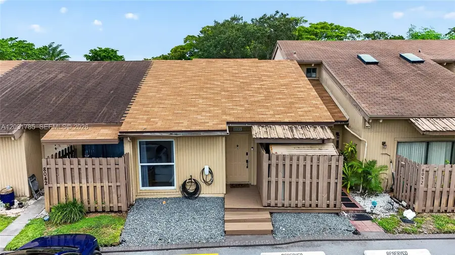 8046 SW 21st Ct, Davie, FL 33324 - #2