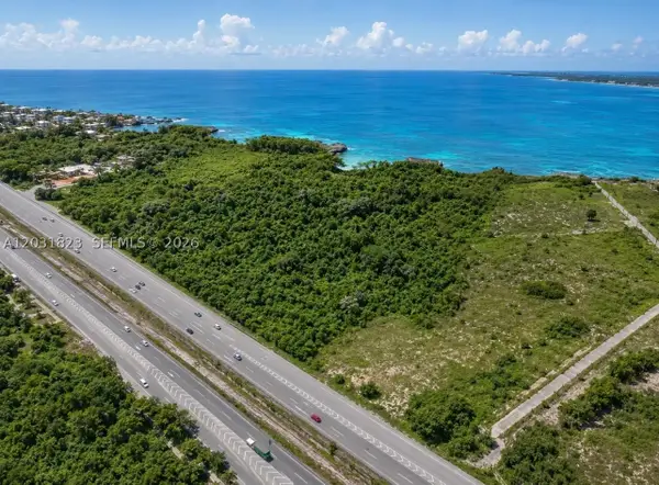 Autovia Del Este, Boca Chica,  15400