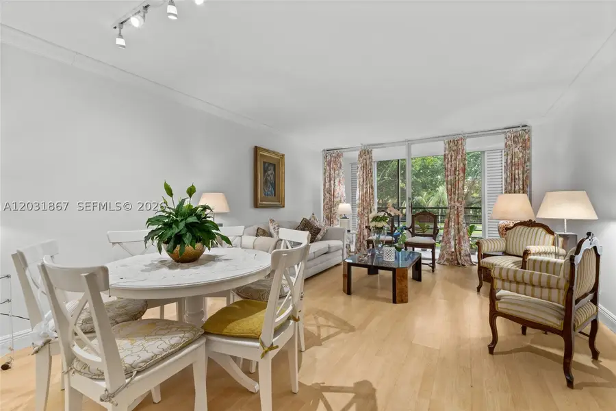 20400 Country Club Dr #203, Aventura, FL 33180 - #2