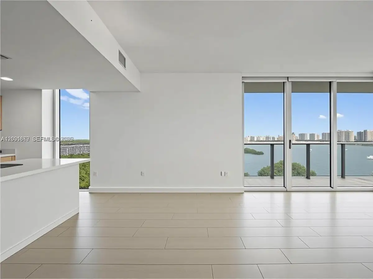 16385 Biscayne Blvd #1615, North Miami Beach, FL 33160 - #1