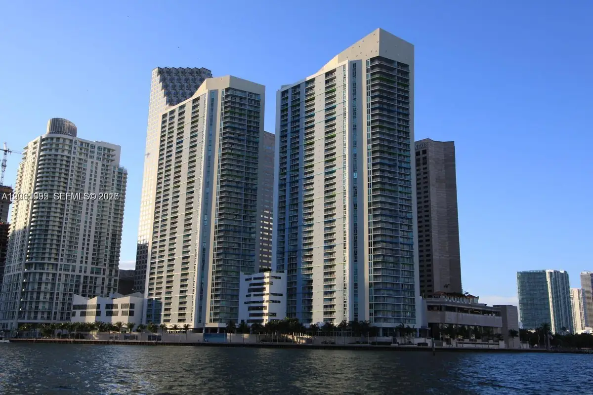 325 S Biscayne Blvd #2824, Miami, FL 33131 - #1