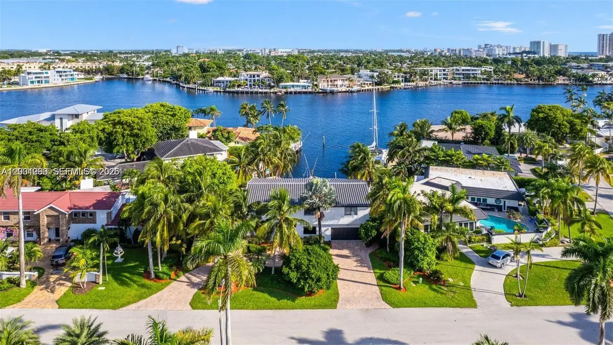 2445 SE 8th St, Pompano Beach, FL 33062 - #1