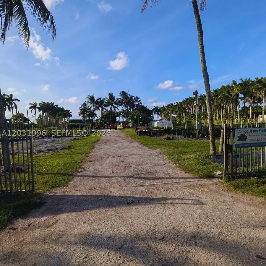 17001 SW 204th St, Miami, FL 33187 - #2