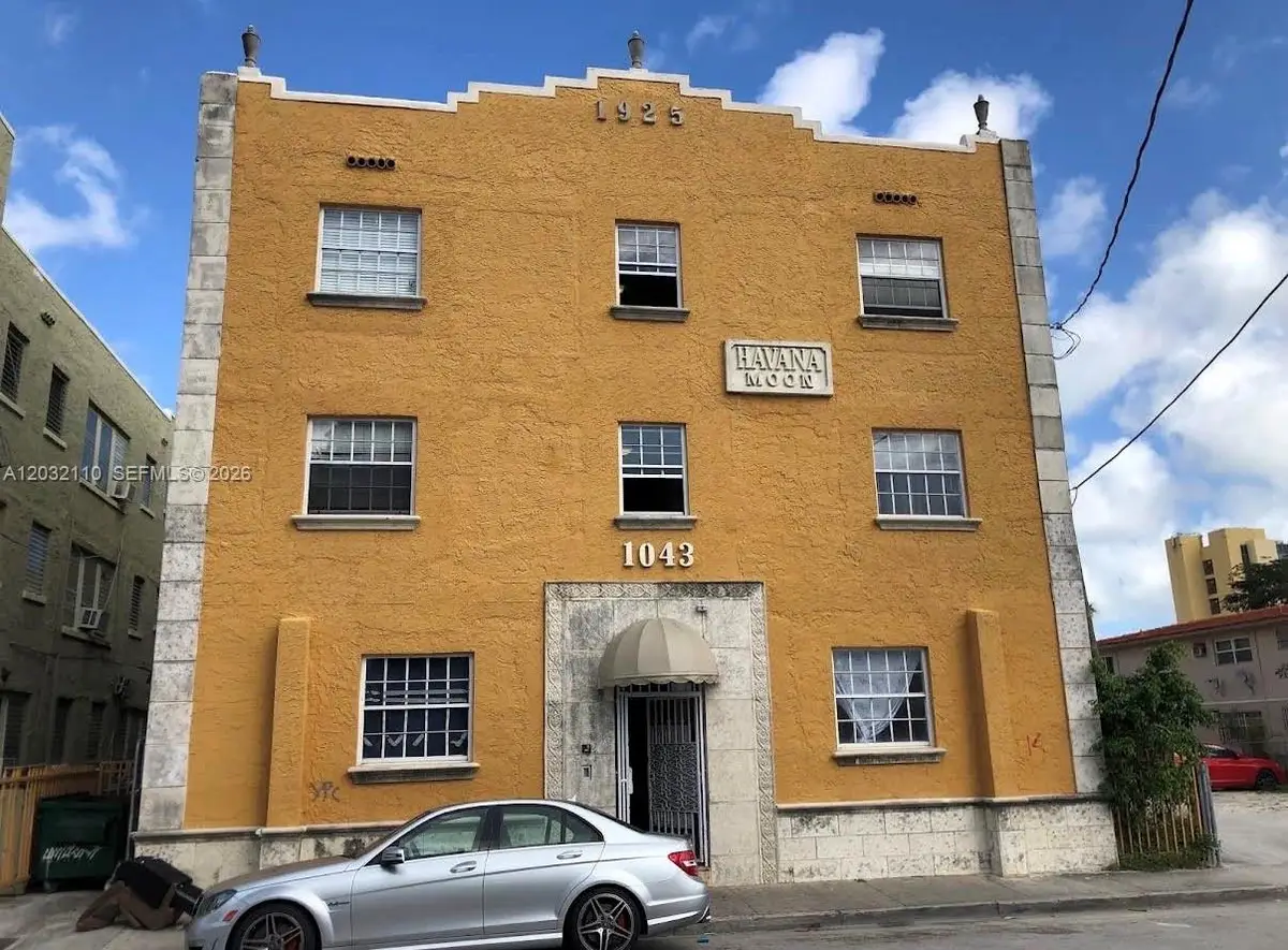 1043 NW 2nd St #2, Miami, FL 33128 - #1