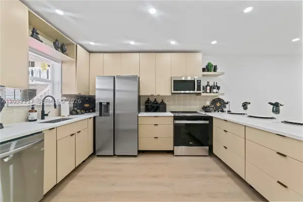 4812 NE 23rd Ave #3, Fort Lauderdale, FL 33308