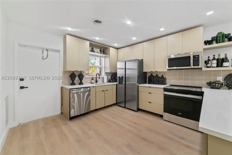 4812 NE 23rd Ave #3, Fort Lauderdale, FL 33308 - #3