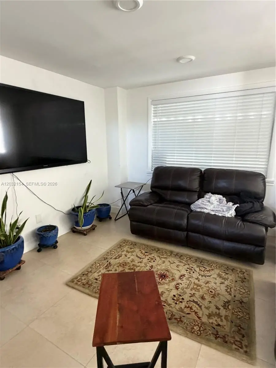 8532 SW 211th Ter, Cutler Bay, FL 33189 - #2