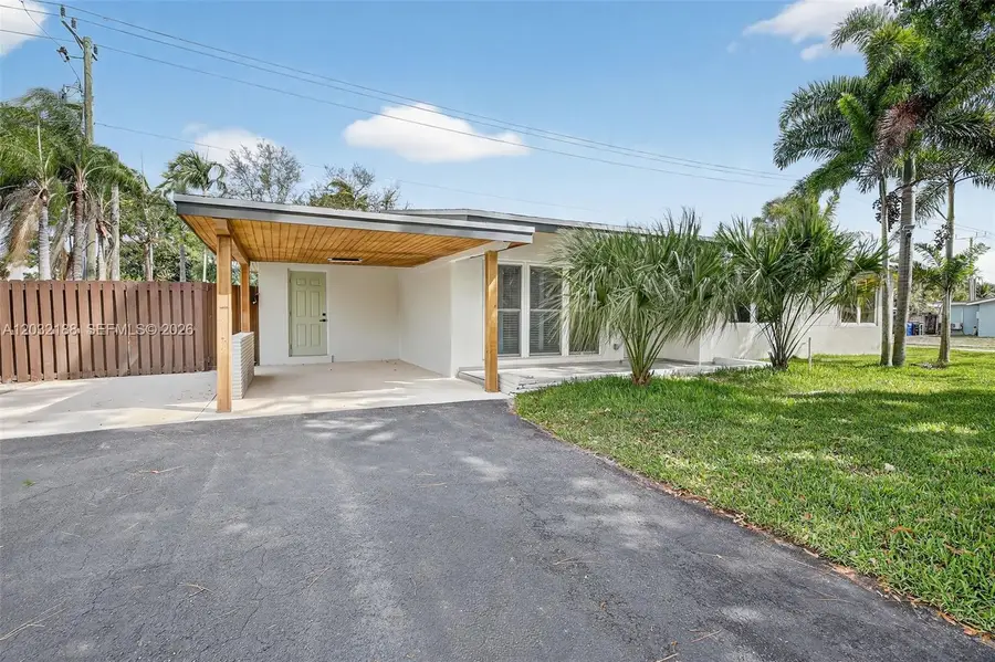 3371 SW 23rd St, Fort Lauderdale, FL 33312 - #2
