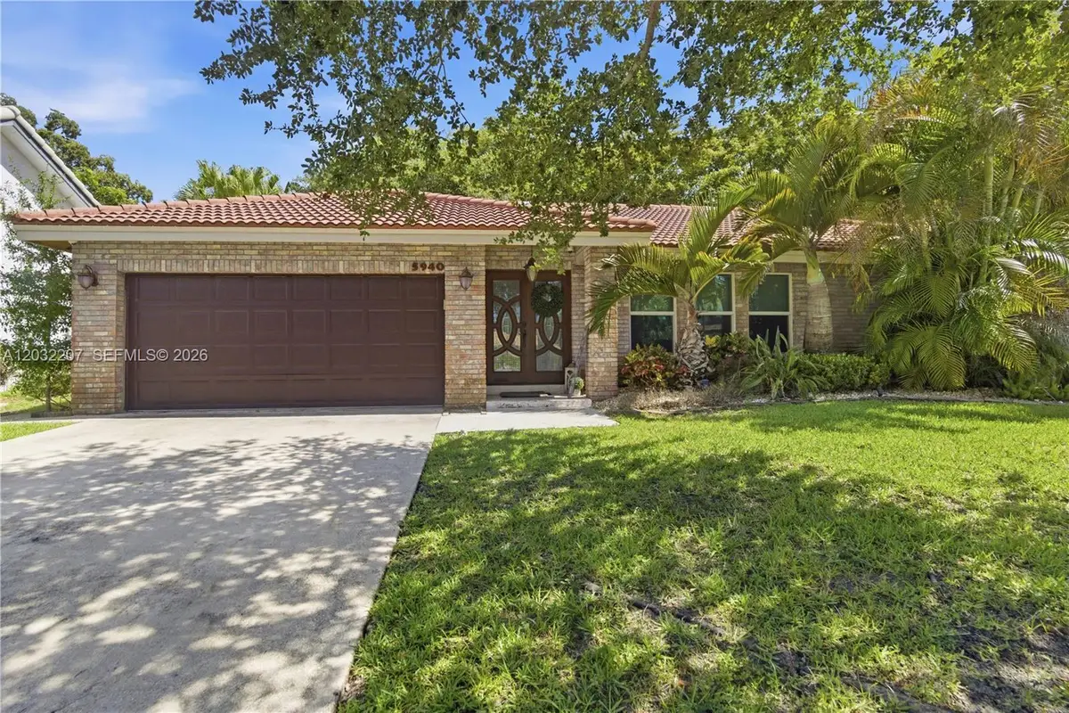 5940 NW 52nd St, Coral Springs, FL 33067 - #1